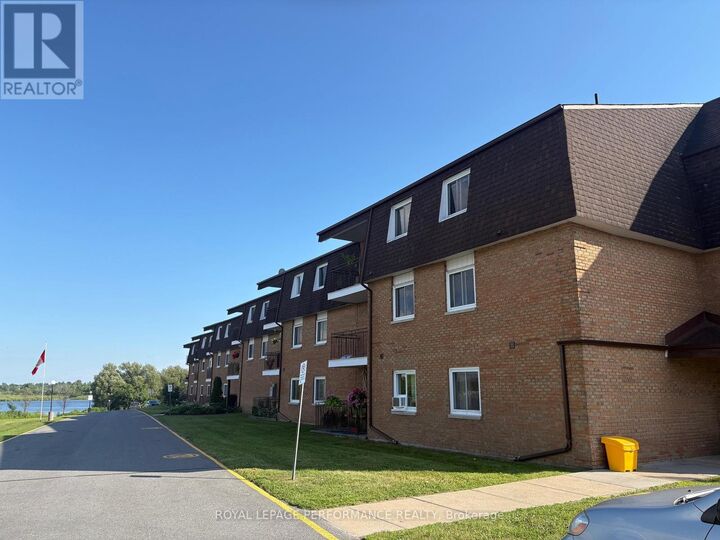 220 Kenyon Street West 209 — photo 1