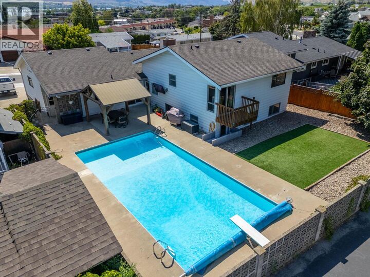 14 Quail Place — photo 1