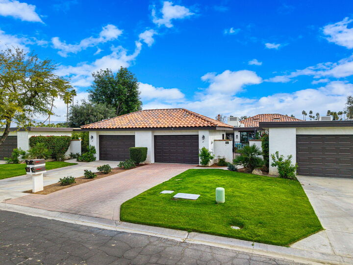 Property Photo: 21 Toledo Drive CA 92270