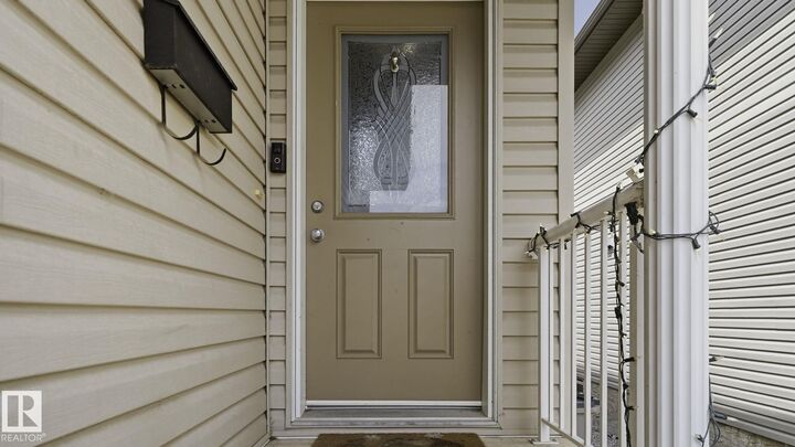 Property Photo:  4900 62 Street 18  AB T4X 0C6 