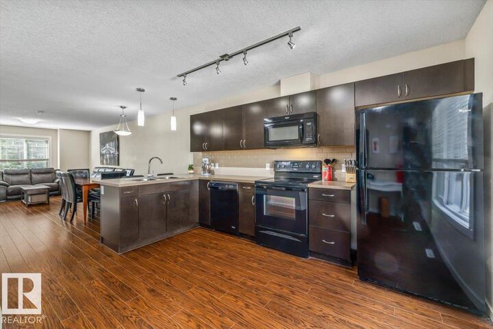 Property Photo: 9515 160 Avenue NW 40 AB T5Z 0M4