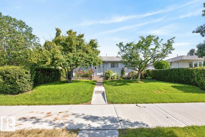 Property Photo: 11820 132 Avenue NW AB T5E 1A7