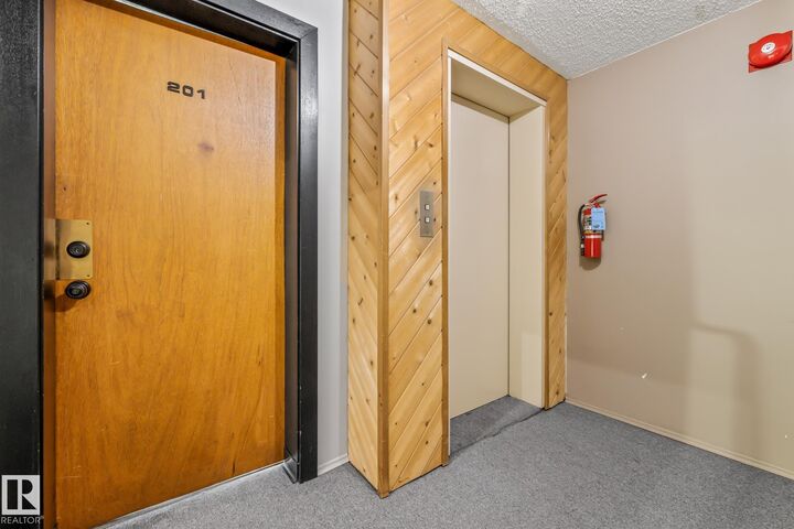 Property Photo:  10743 107 Street NW 201  AB T5H 2Y9 