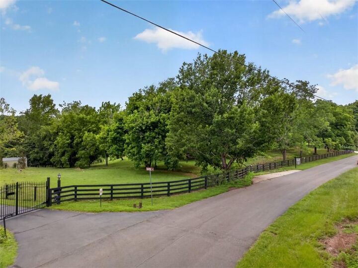 Property Photo: 5602 Burke Lane GA 30506
