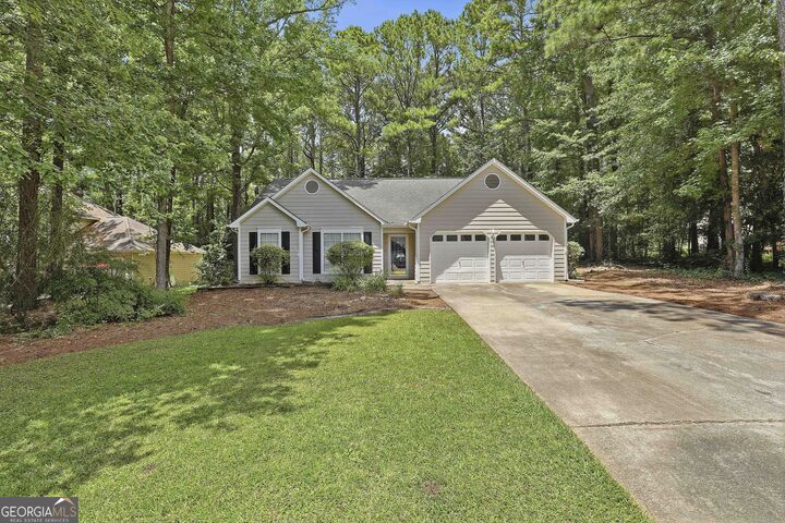 Property Photo:  518 Longwood Lane  GA 30269 
