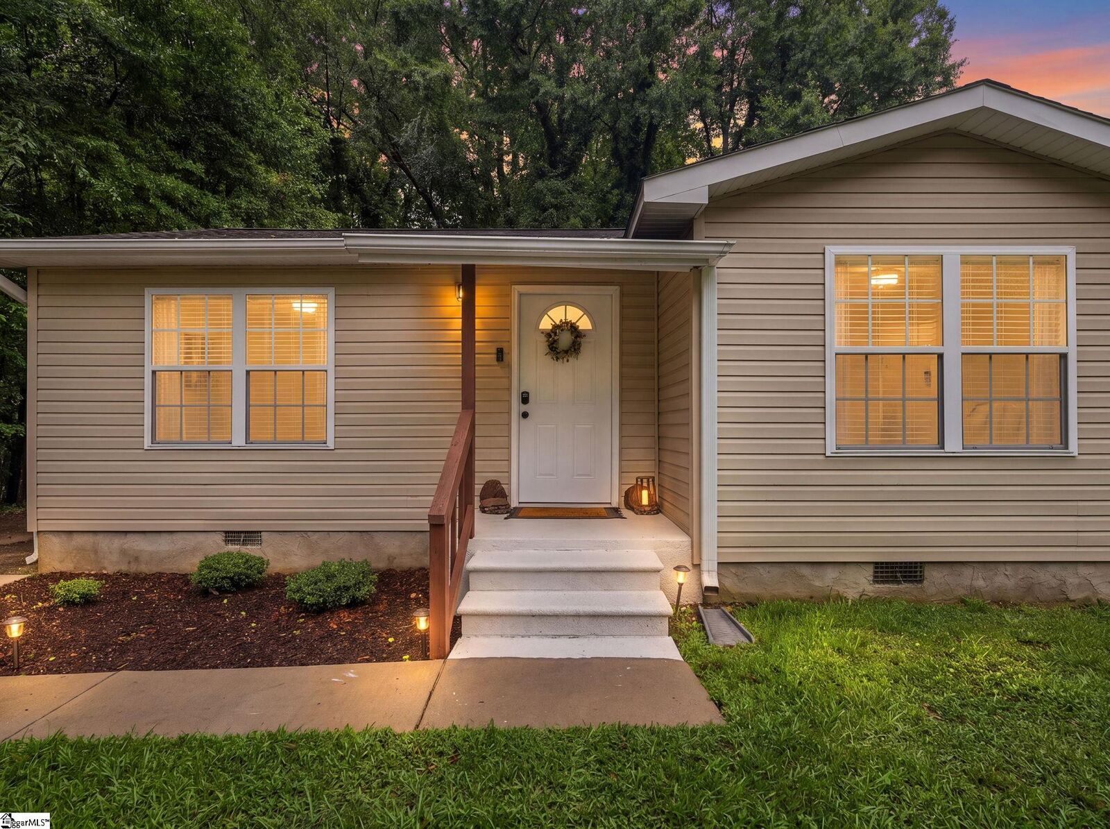 Property Photo: 109 Boyce Circle SC 29627