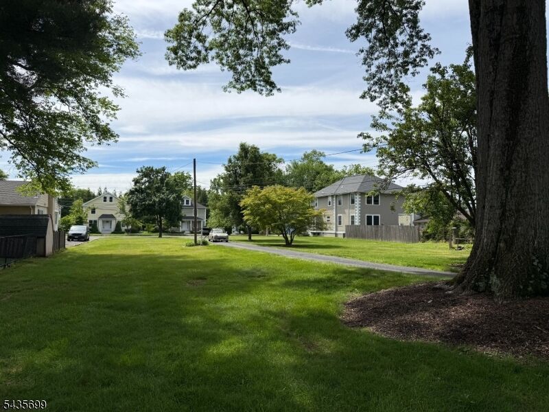 Property Photo: 72 Central Ave 2B NJ 07940