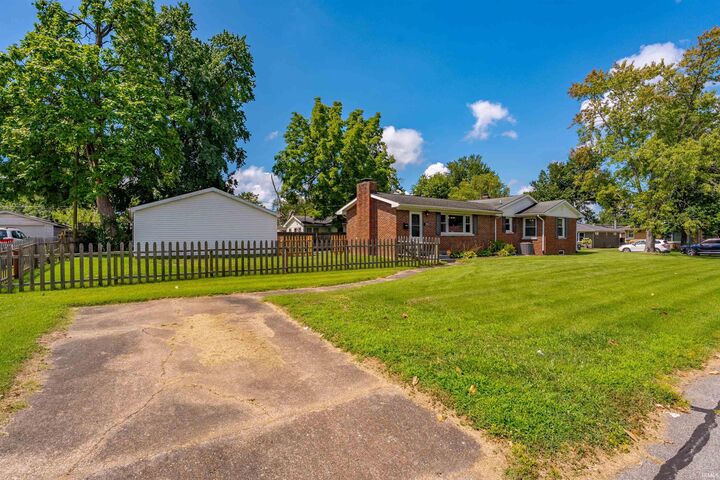 Property Photo:  2153 Adams Avenue  IN 47714 