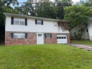 Property Photo:  1021 Belmont Street  WV 25314 