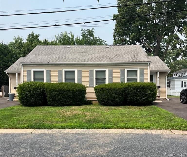 Property Photo:  15 Cedar Street  NY 11701 