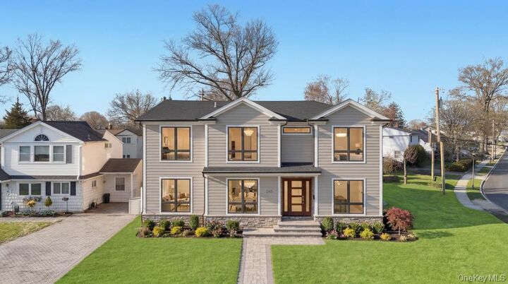 Property Photo:  2 Poppy Lane  NY 11756 