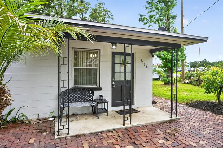 Property Photo:  1712 Lake Brown Drive  FL 33844 