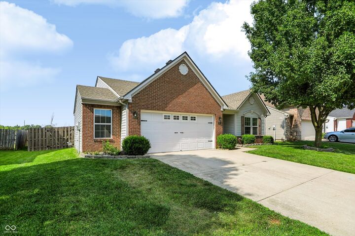 Property Photo:  9104 Cornus Court  IN 46113 