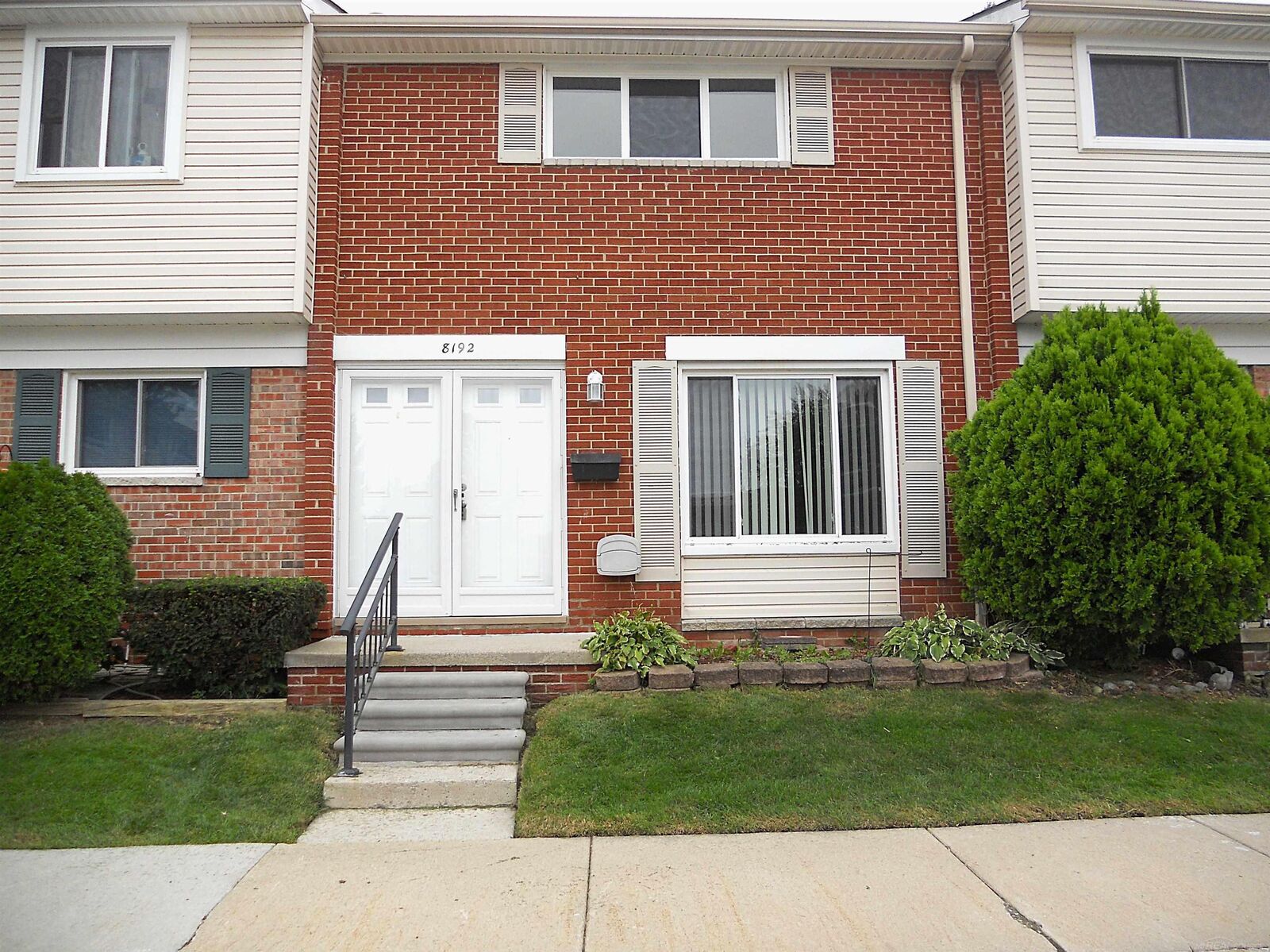Property Photo: 8192 Farnum Avenue MI 48093