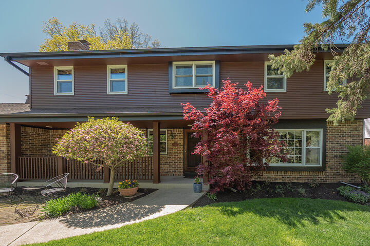Property Photo:  6411 N Bittersweet Ln  WI 53217 