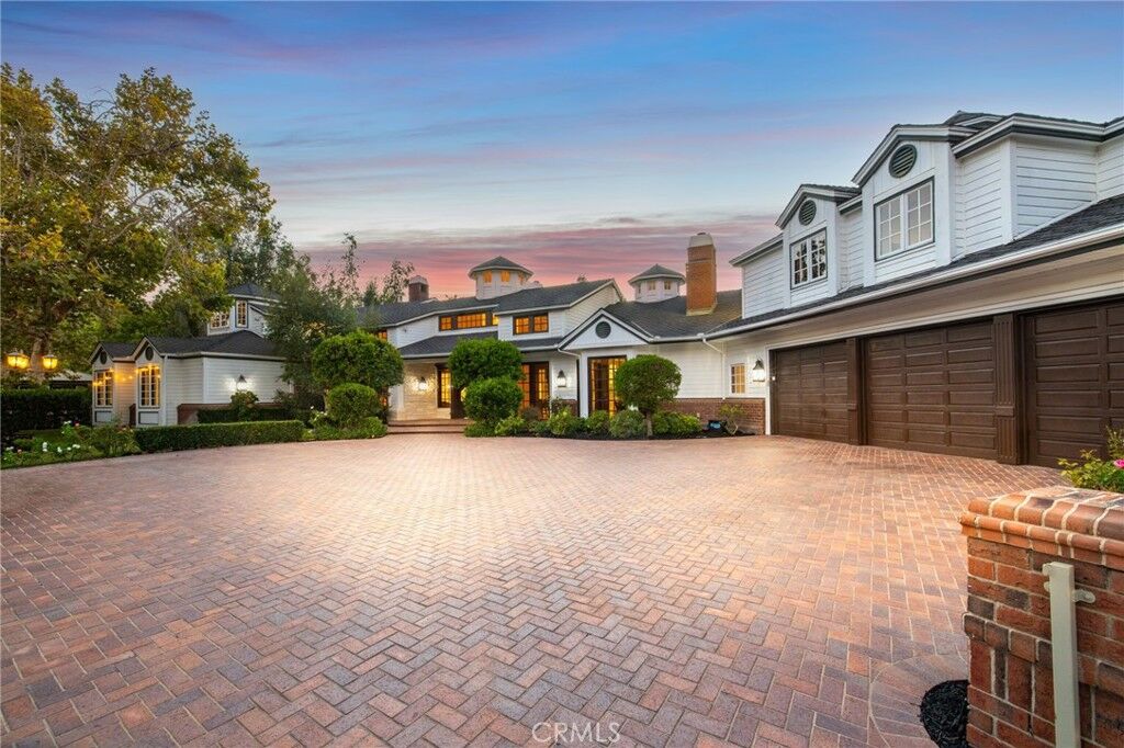 Property Photo:  752 N Rodeo Drive  CA 92869 