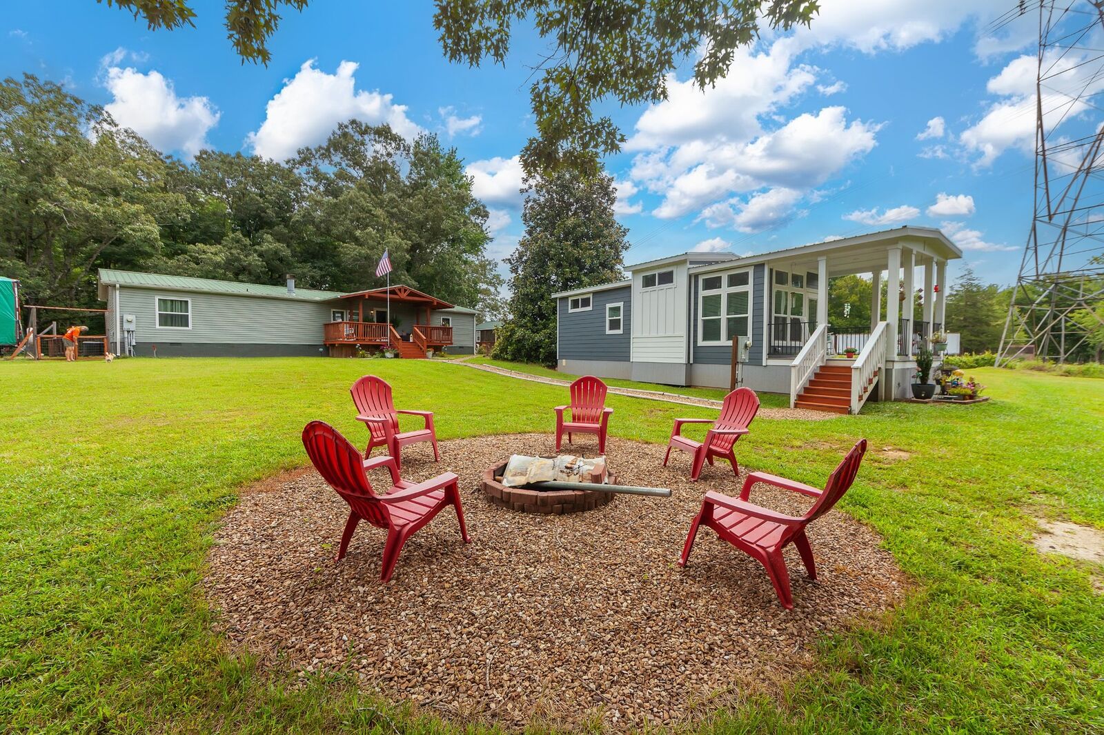 Property Photo:  530 Douglas Ln  TN 38320 