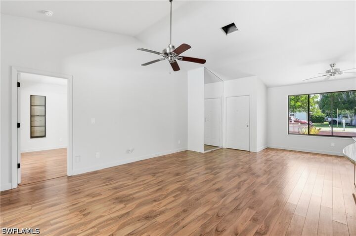 Property Photo:  19028 Pine Run Lane  FL 33967 