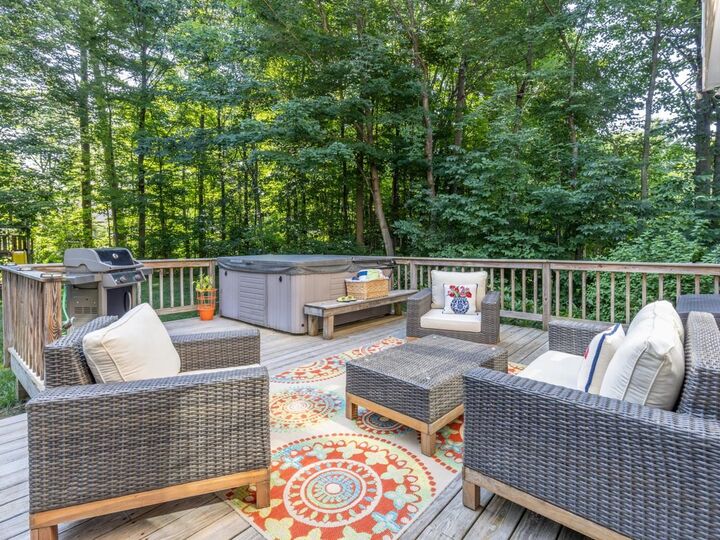 Property Photo: 8 Lida Drive VT 05452