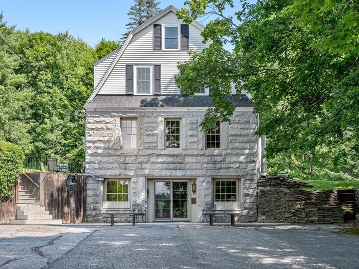 Property Photo:  3 Richardson Road  VT 05641 