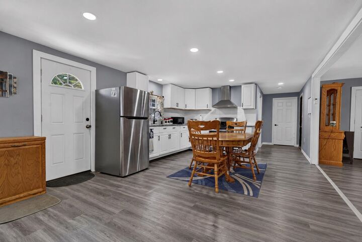 Property Photo: 8 Acre Street NH 03077