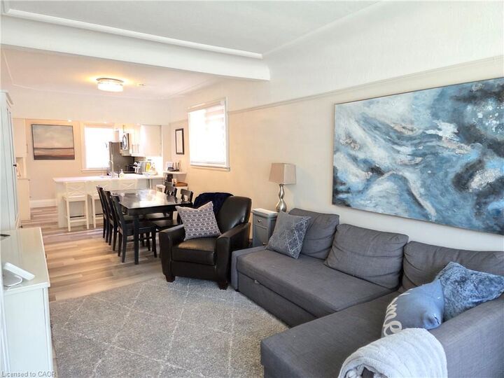 Property Photo: