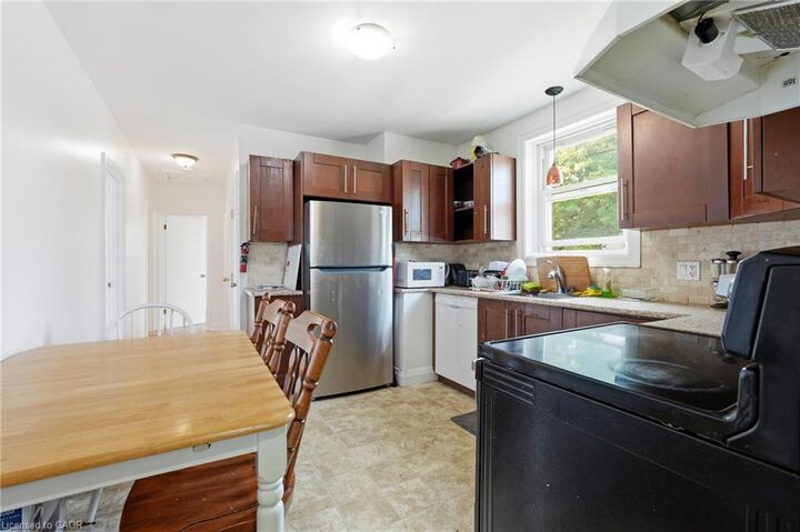 Property Photo: 17 West 3rd Street ON L9C 3J5