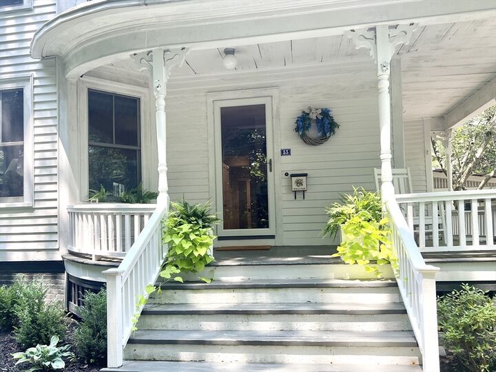 Property Photo:  33 Gaylord Street  MA 01002 