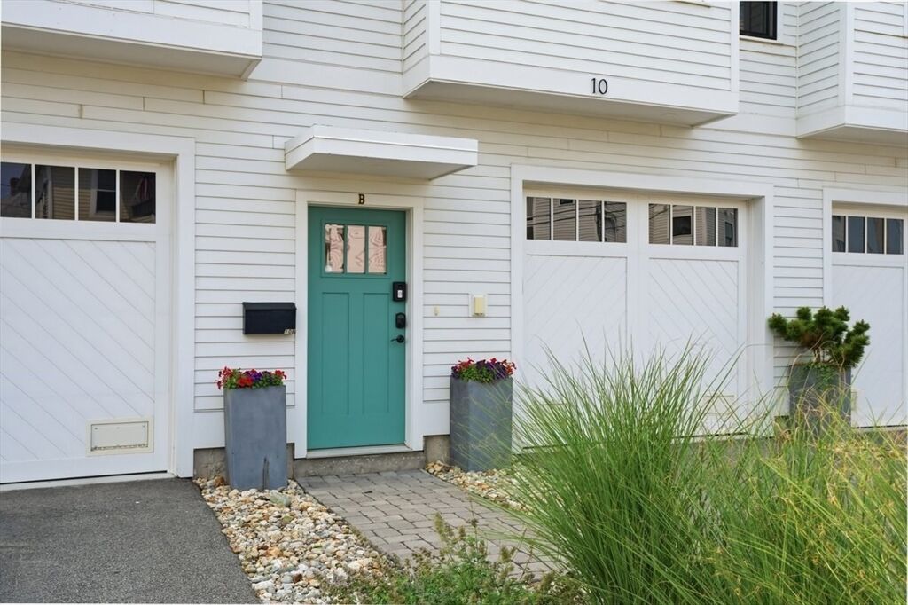 Property Photo: 10B Berkley Road 10B MA 02045