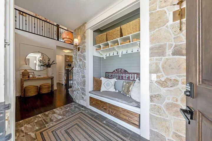Property Photo:  148 Rainbow Falls Glen  AB T1X 0S5 