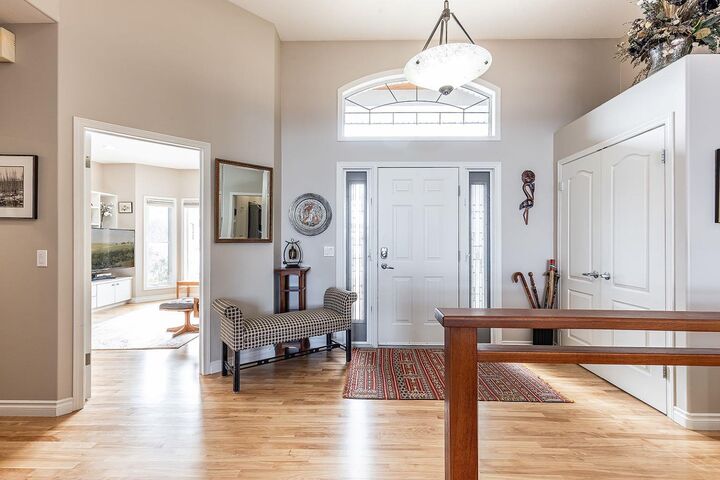 Property Photo: 28 Chinook Place SW AB T1A 8S1