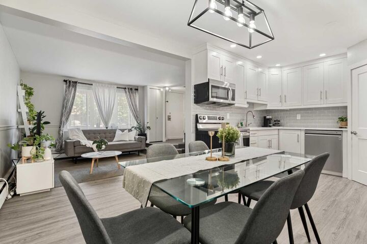 3809 45 Street SW 63 — photo 1