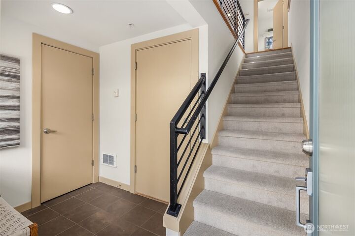 Property Photo: 916 N 73rd Street A WA 98103