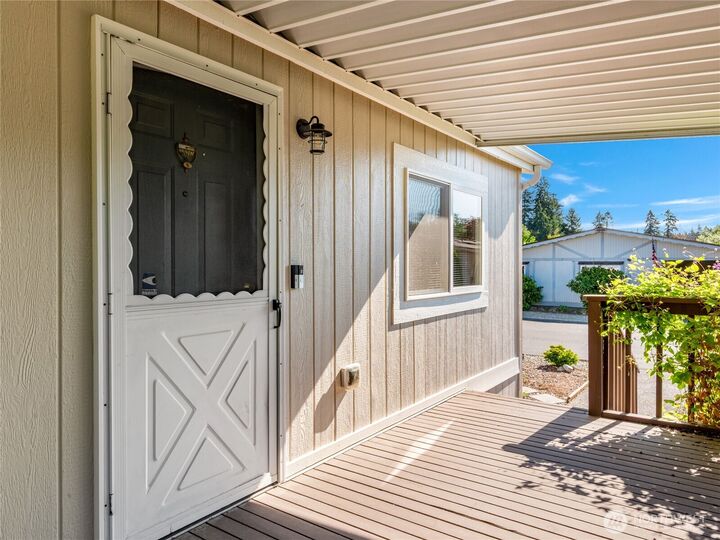 Property Photo: 6883 Capricorn Lane NE WA 98311