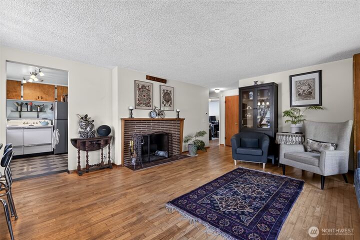 Property Photo:  9219  26th Avenue SW  WA 98106 