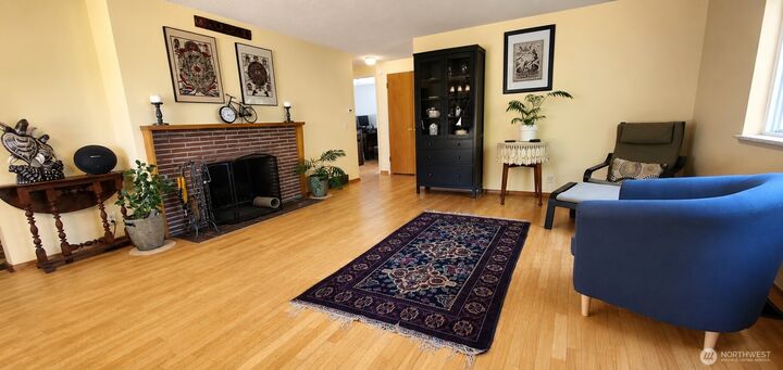 Property Photo:  9219  26th Avenue SW  WA 98106 