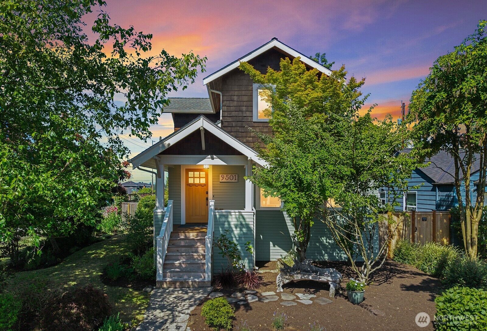Property Photo: 9501 Dayton Avenue N WA 98103