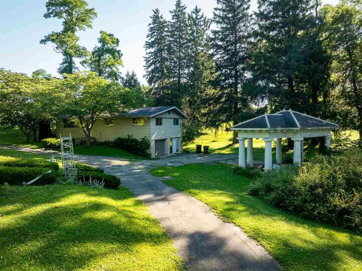 Property Photo:  820/826 E Main Street  IN 47327 