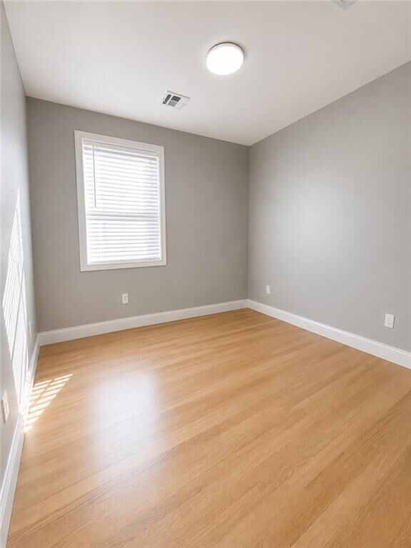 Property Photo:  31 Vandewater Street  RI 02908 