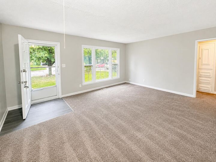 Property Photo:  1921 N Madison Ave  KS 67214-1927 