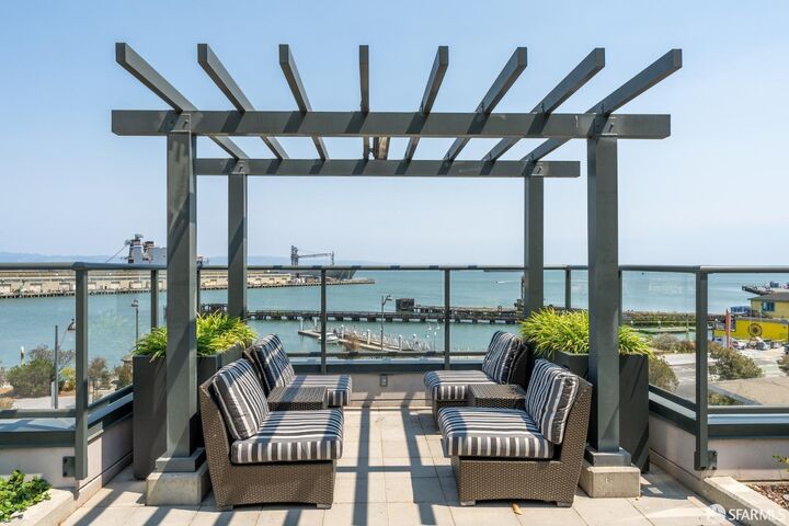 Property Photo: 330 N Mission Bay Boulevard 402 CA 94158