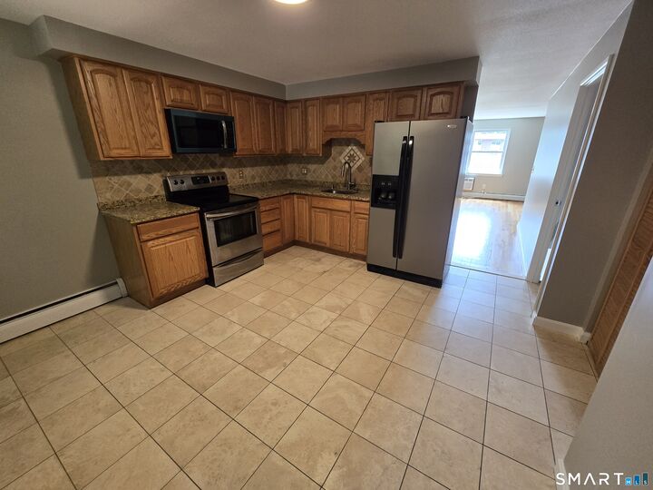 Property Photo:  65 Terrace Gardens 65  CT 06492 