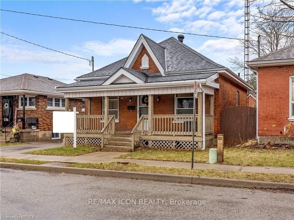 Photo de la propriété: 49 Mintern Avenue ON N3S 1K9