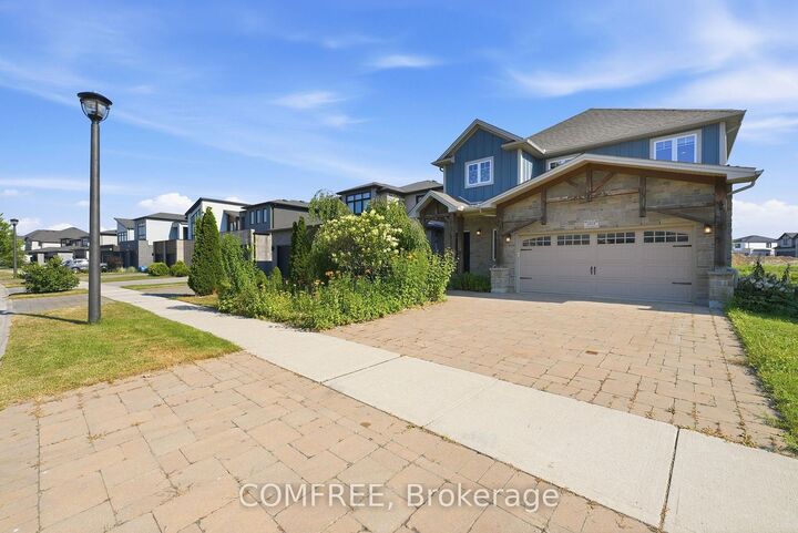 Property Photo: 2024 Wateroak Drive ON N6G 0M6