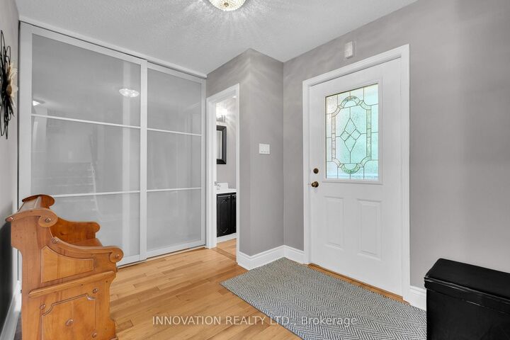 Property Photo:  268 Equestrian Drive  ON K2M 1C5 