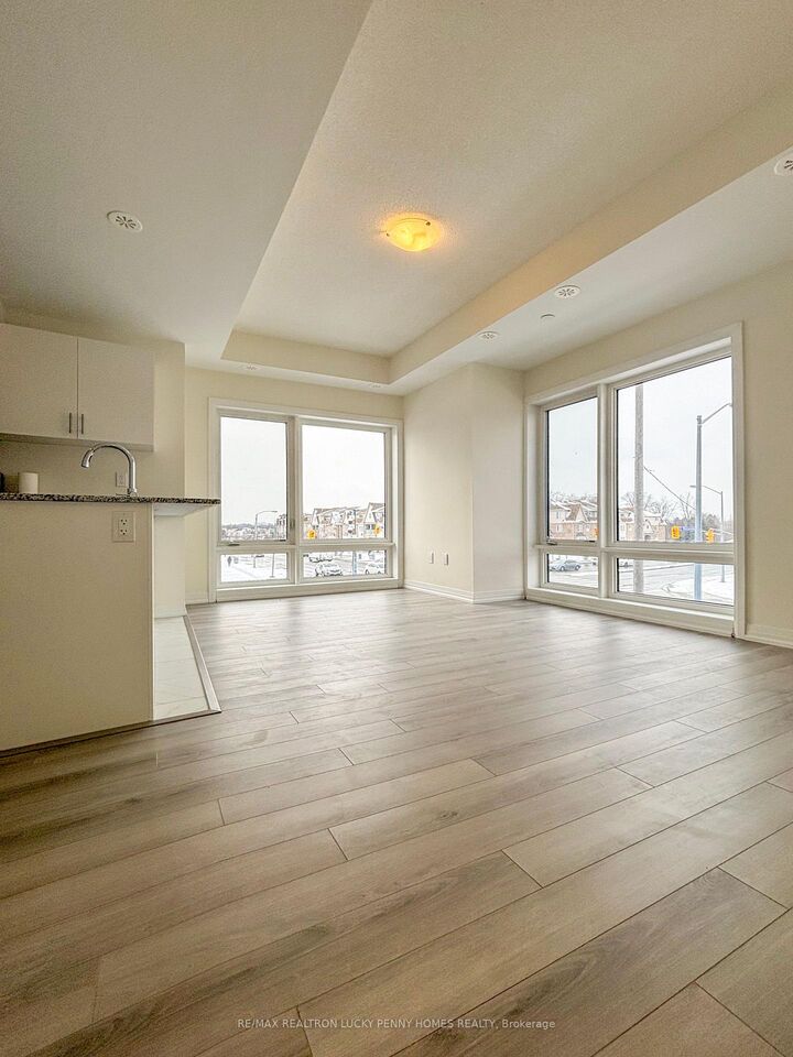 Property Photo:  235 McLevin Avenue 2  ON M1B 0E8 