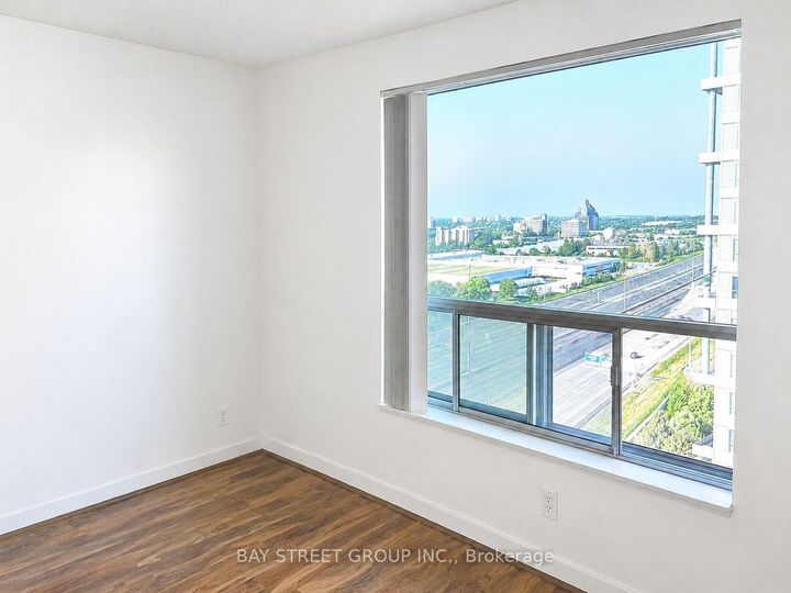 Property Photo: 36 Lee Centre Drive ON M1H 3K2