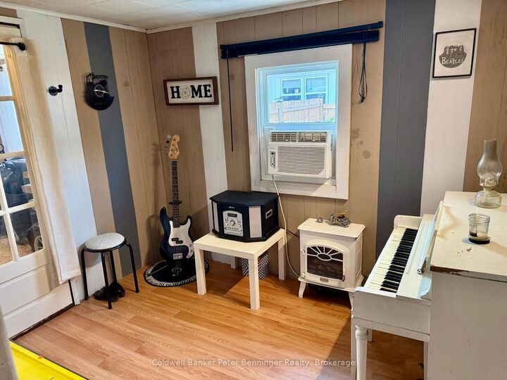 Property Photo: 23 Bluejay Court ON N0G 2V0