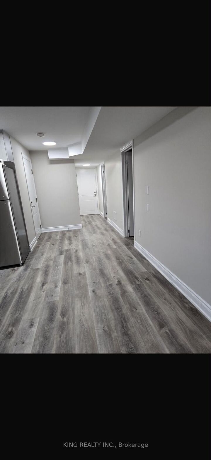 Property Photo:  5353 Glen Erin Drive  ON L5M 5C3 
