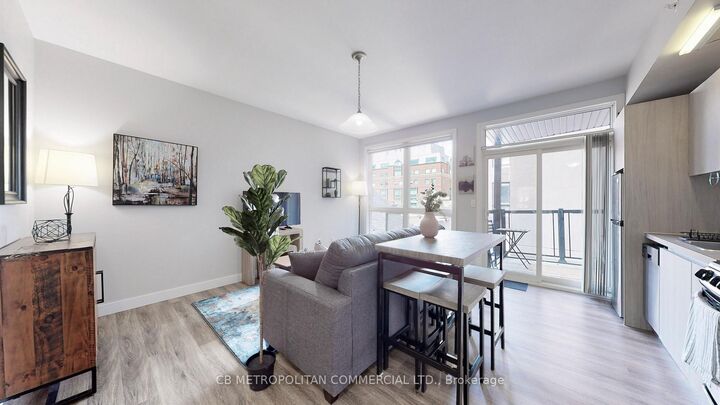 Property Photo:  335 College Street 104  ON M5T 1S2 